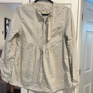 Pattern button down. Gap Maternity. Size M.